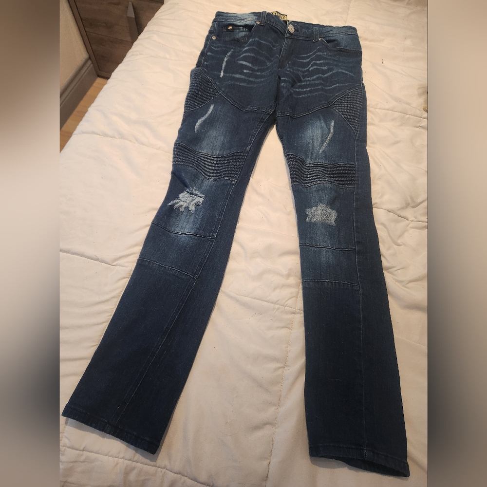 Billion Dollar Coin. Men's Blue Jeans 34x32